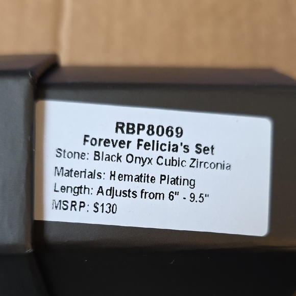 Women’s Three-Piece Black Chain Bracelet Set - Layered Link & Gem Accents - Picture 2 of 5